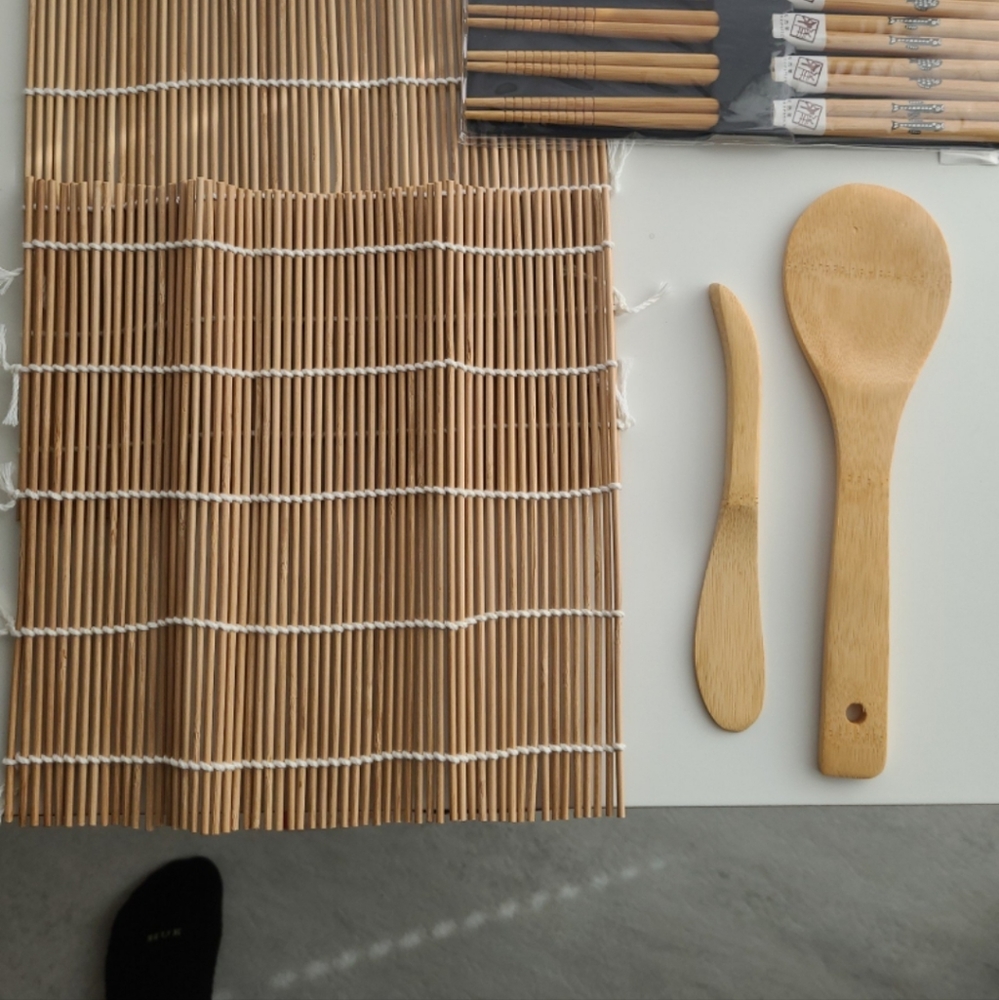 Sushi Making Kit - Picture 3 of 4